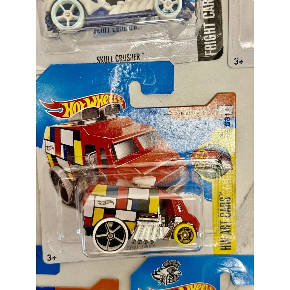 Hot Wheels Mainline Lot 11 Cars Sealed Fairlady 2000 Surf Crate Batmobile